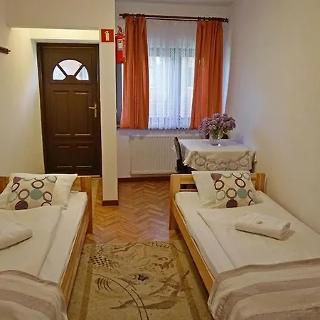 Bed & Breakfast Osrodek Wczasowy Placowka