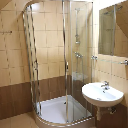 Osrodek Wczasowy Placowka 3* Gron