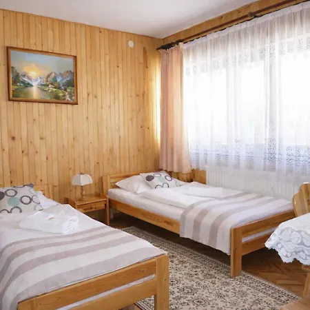 Placówka 3*